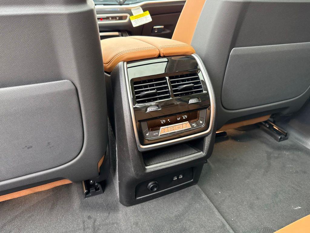 new 2026 BMW X7 car, priced at $96,210