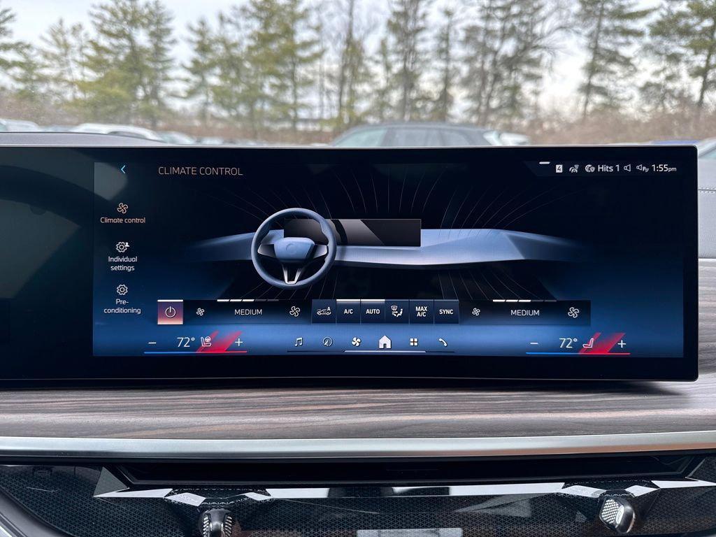 new 2026 BMW X7 car, priced at $96,210