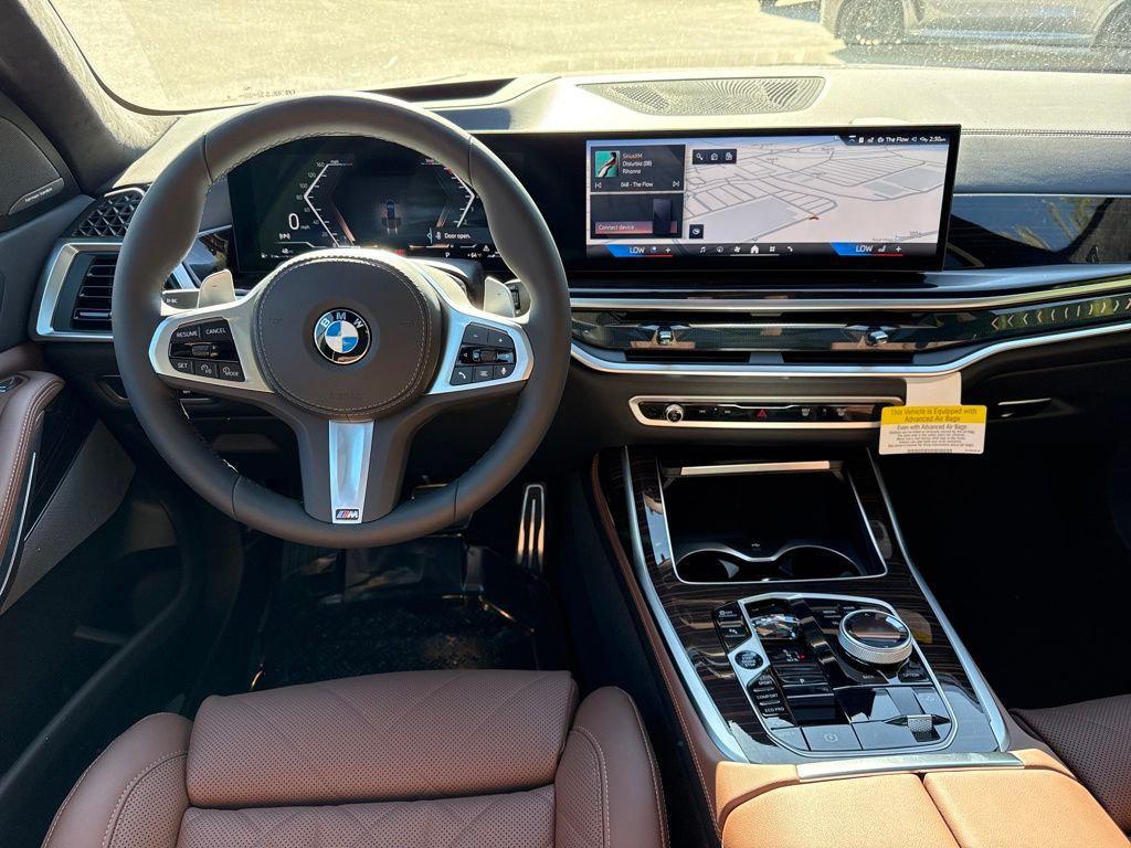 new 2026 BMW X7 car, priced at $100,040