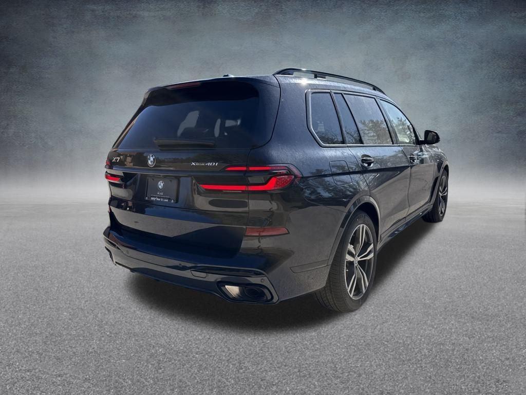 new 2026 BMW X7 car, priced at $100,040