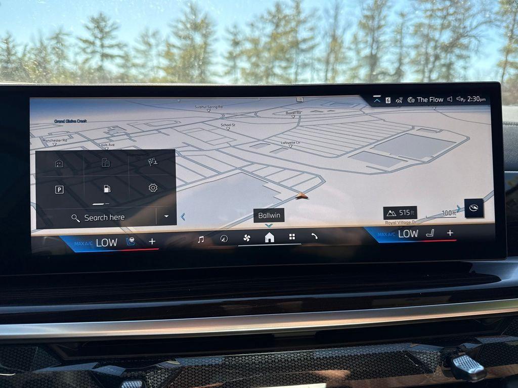 new 2026 BMW X7 car, priced at $100,040