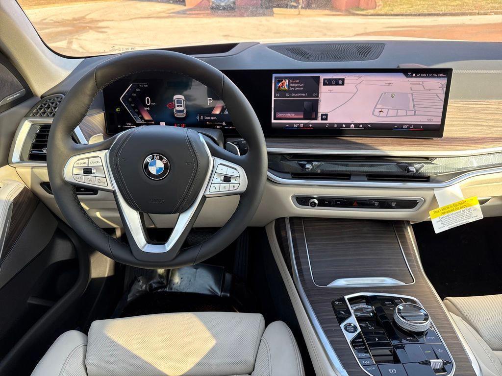 new 2026 BMW X7 car, priced at $97,360