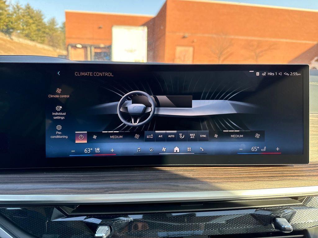 new 2026 BMW X7 car, priced at $97,360