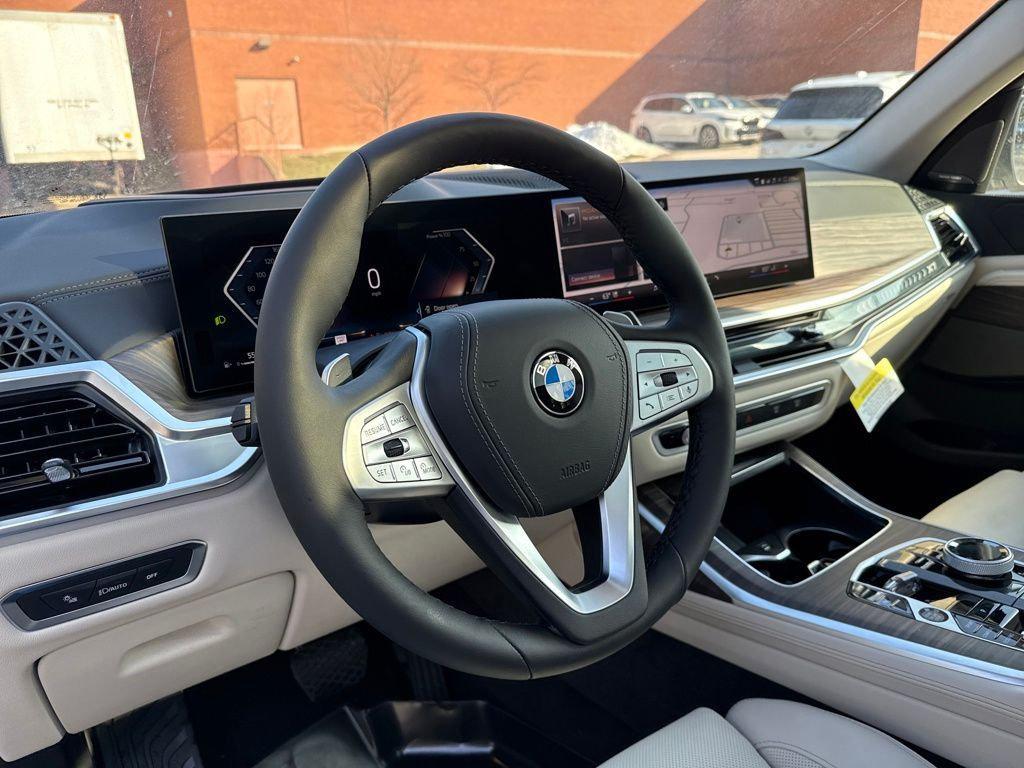 new 2026 BMW X7 car, priced at $97,360