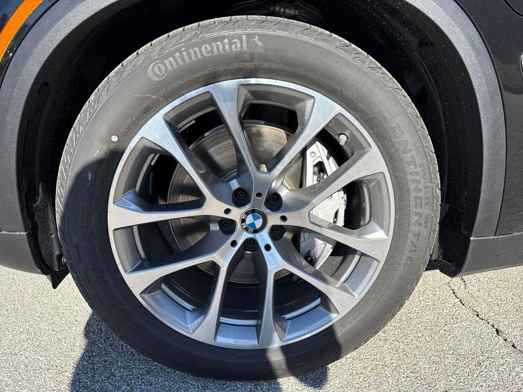 new 2026 BMW X5 PHEV car, priced at $81,650
