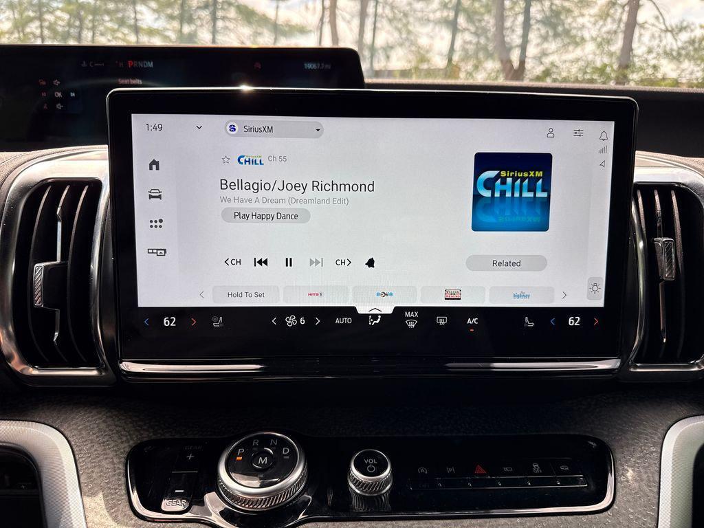 used 2025 Ford Expedition car, priced at $73,776