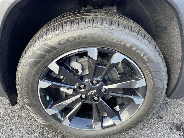 new 2026 Chevrolet Equinox car, priced at $34,095