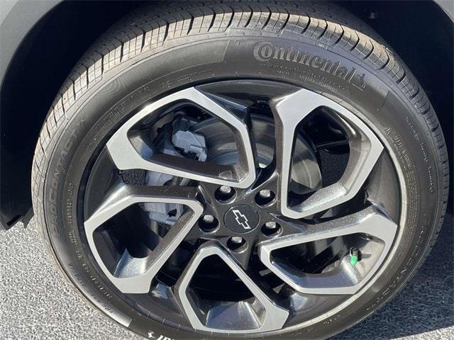 new 2026 Chevrolet Trax car, priced at $27,690