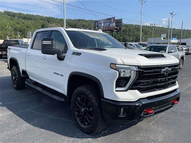 new 2025 Chevrolet Silverado 3500 car, priced at $75,498