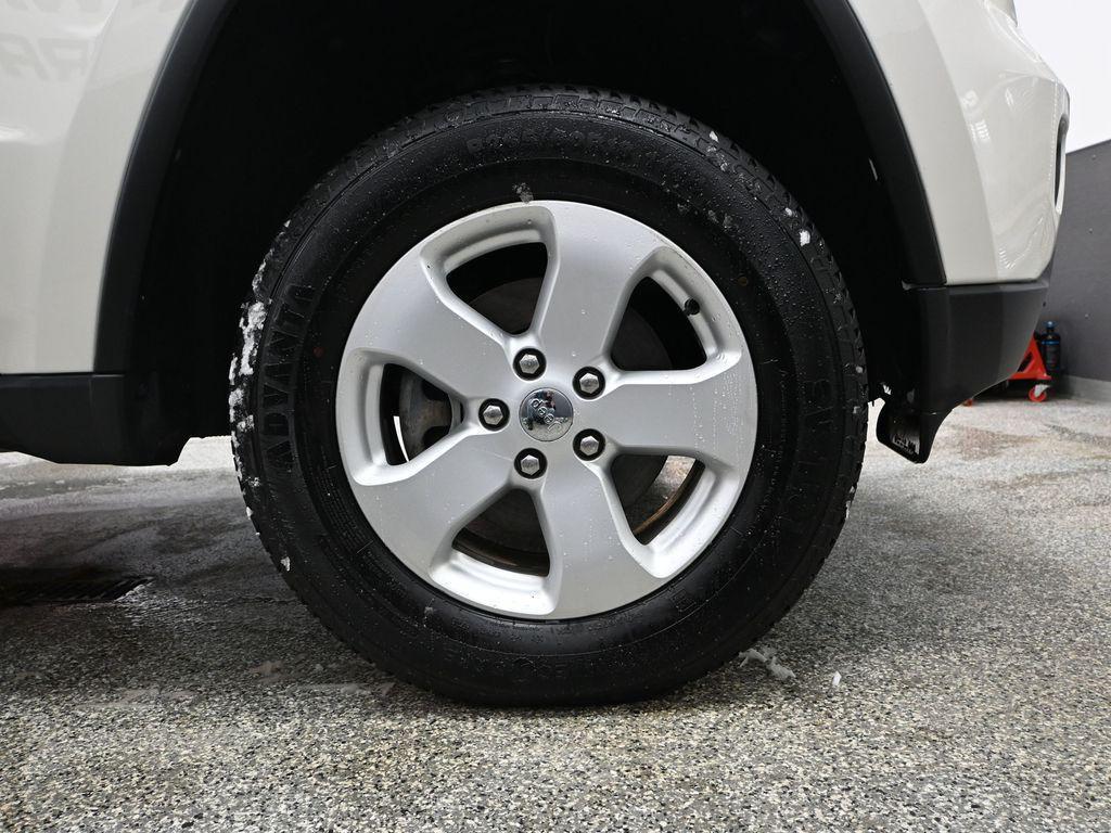 used 2012 Jeep Grand Cherokee car, priced at $8,993