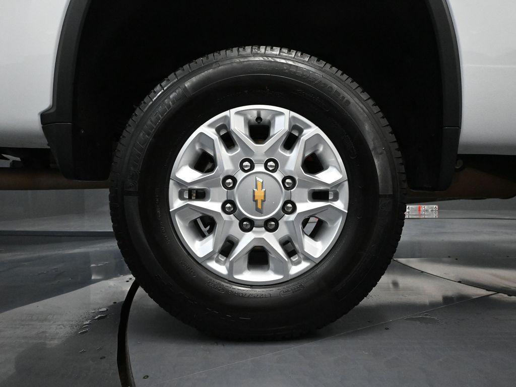 used 2024 Chevrolet Silverado 3500 car, priced at $55,993