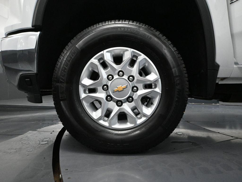 used 2024 Chevrolet Silverado 3500 car, priced at $55,993