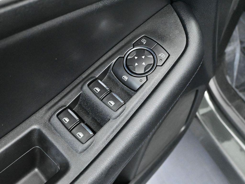 used 2022 Ford Edge car, priced at $20,893