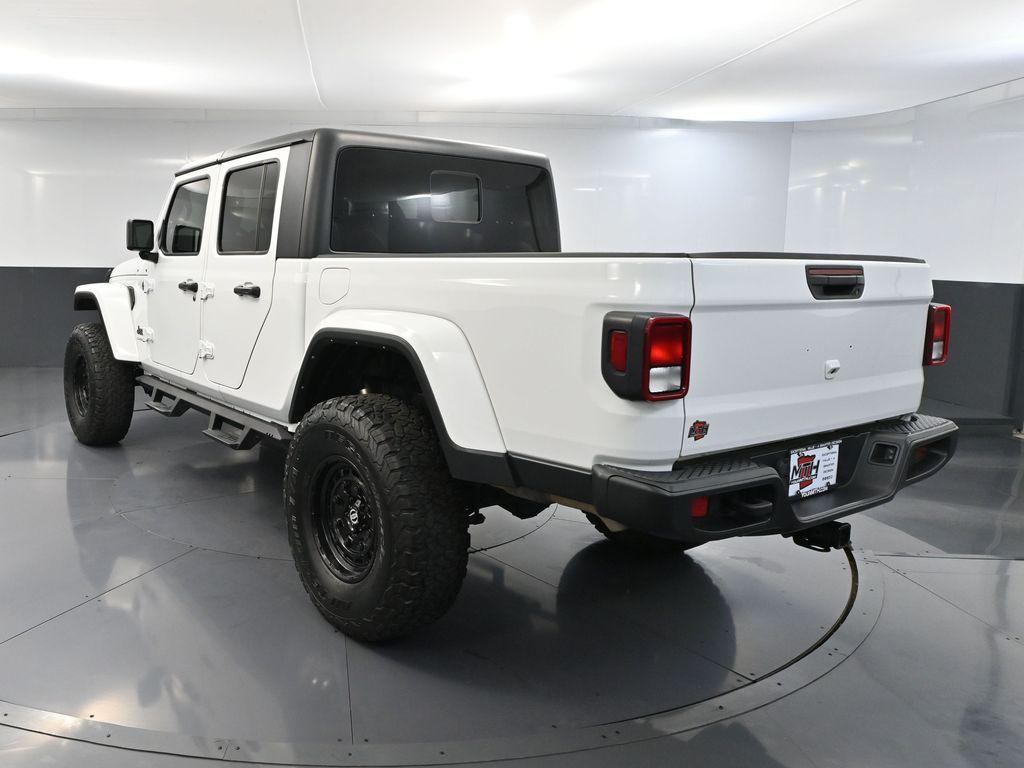 used 2022 Jeep Gladiator car, priced at $31,493