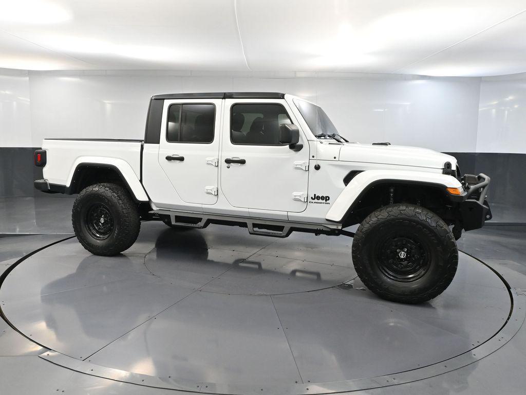 used 2022 Jeep Gladiator car, priced at $31,493