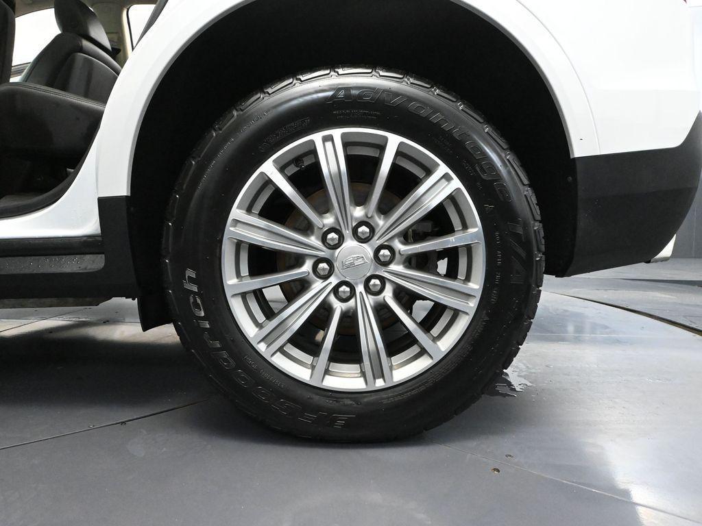 used 2017 Cadillac XT5 car, priced at $19,993