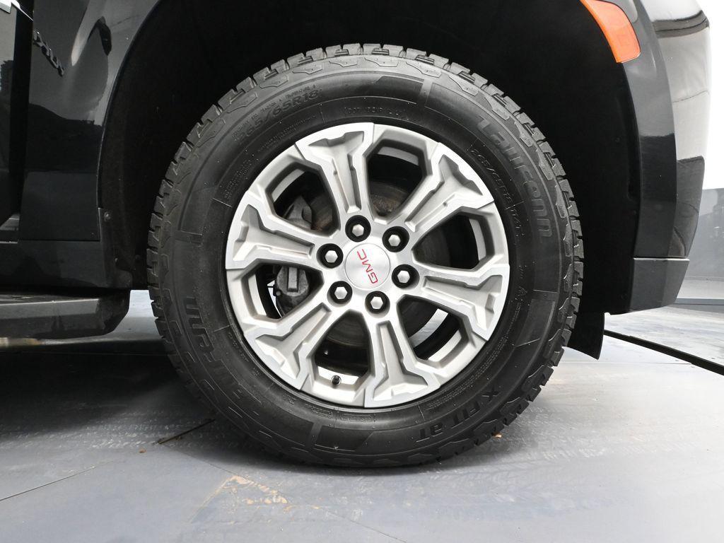 used 2024 GMC Yukon XL car, priced at $48,493