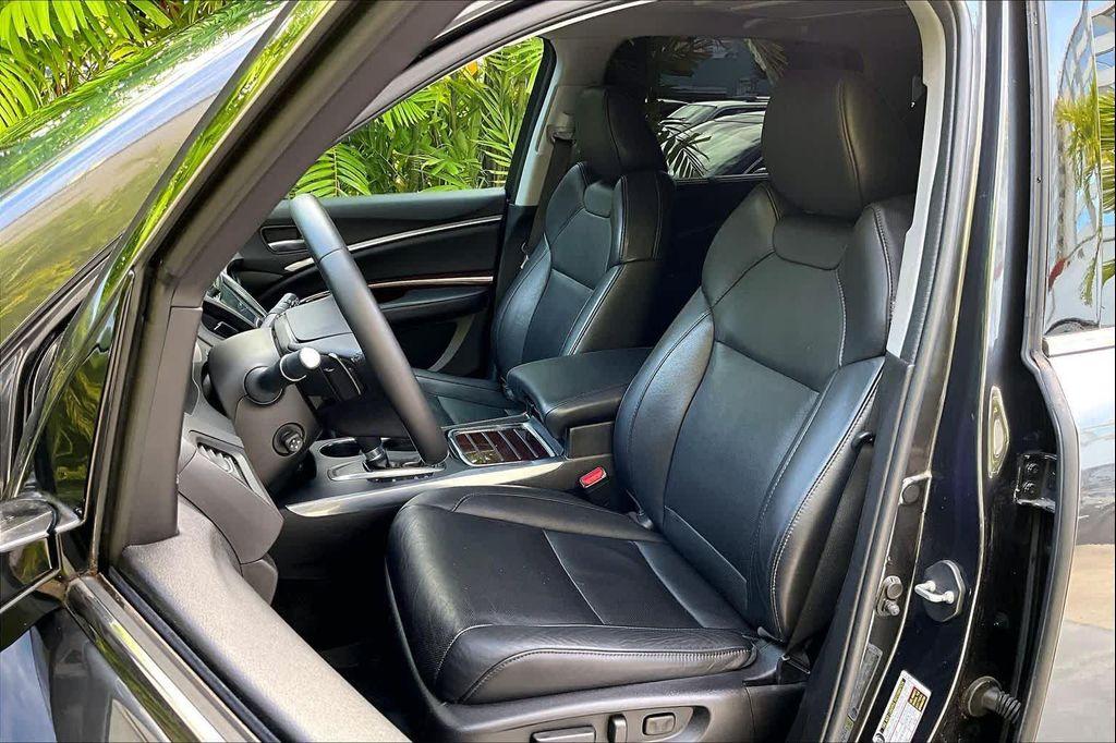 used 2015 Acura MDX car, priced at $16,881