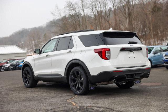 used 2022 Ford Explorer car