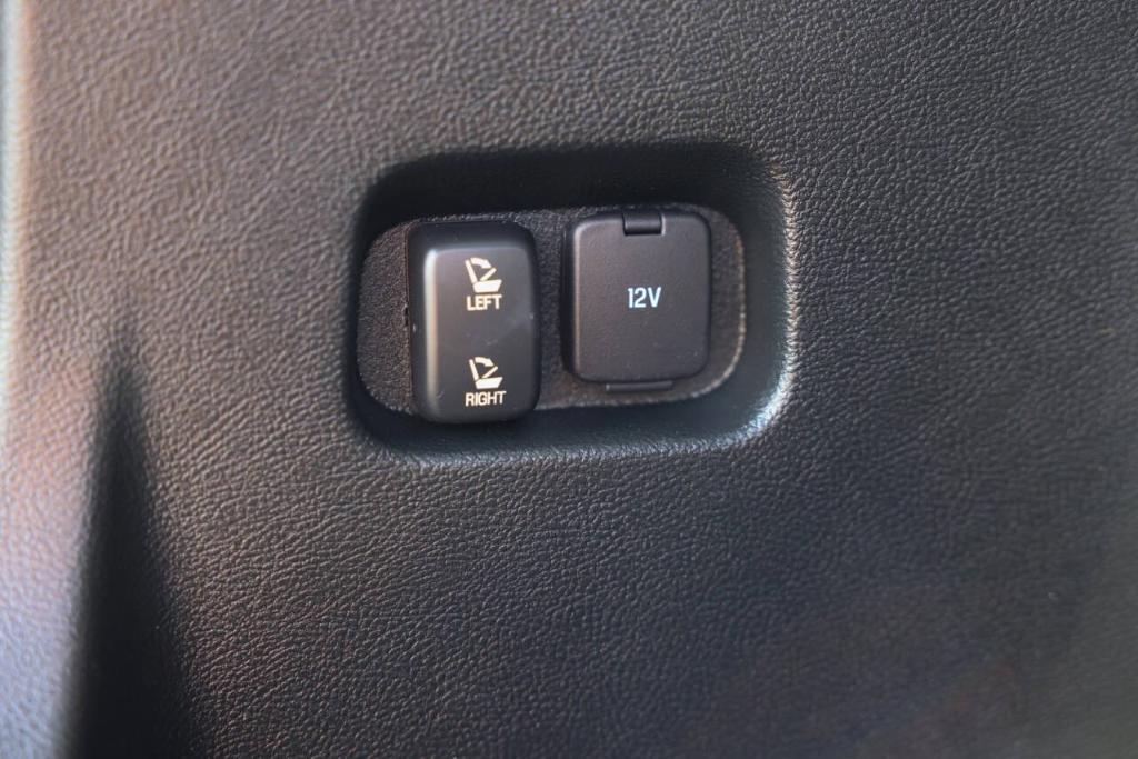 used 2022 Ford Edge car, priced at $26,131