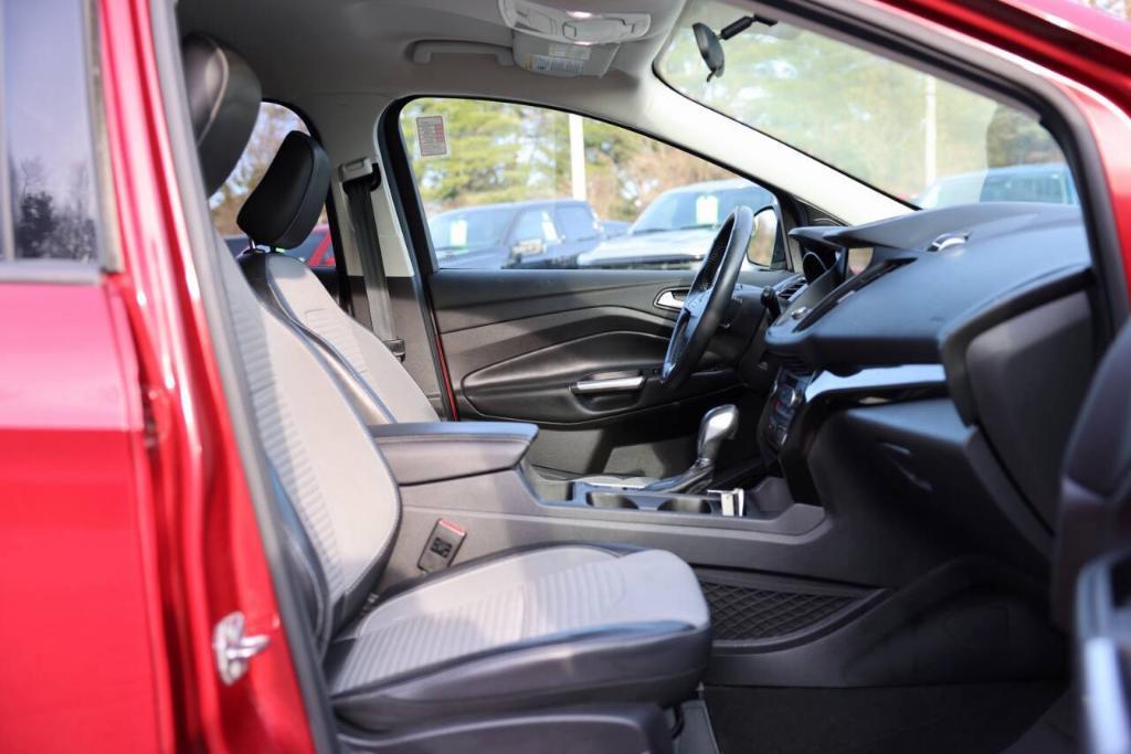 used 2019 Ford Escape car, priced at $9,994