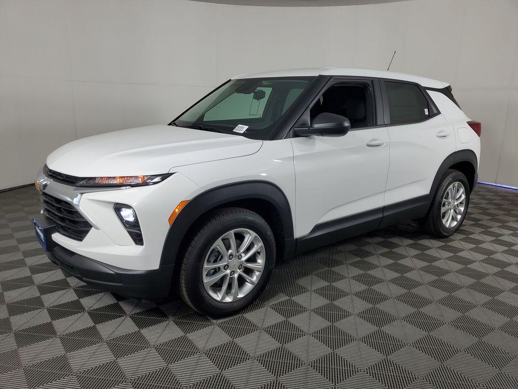 new 2026 Chevrolet TrailBlazer car, priced at $26,000