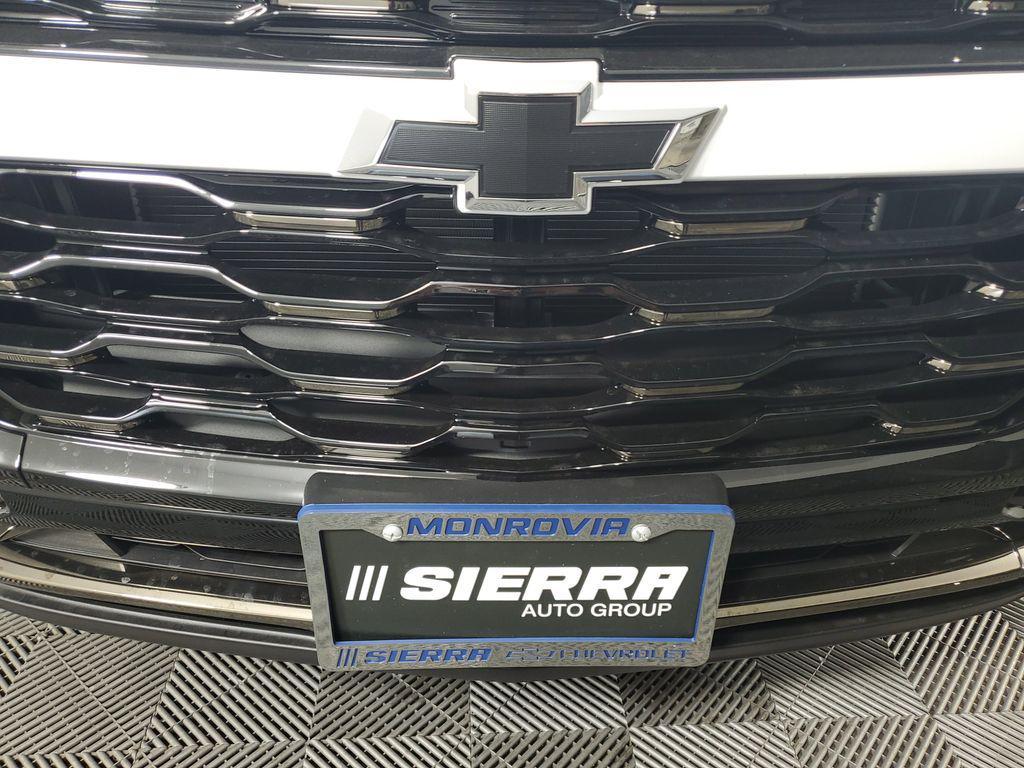 new 2026 Chevrolet Trax car, priced at $25,195