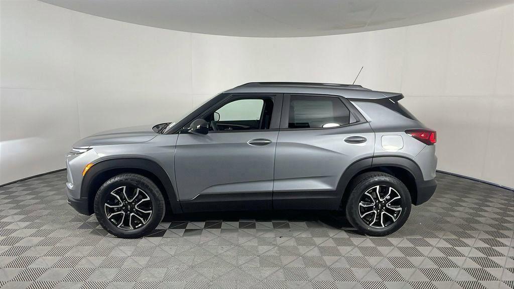new 2026 Chevrolet TrailBlazer car, priced at $29,195
