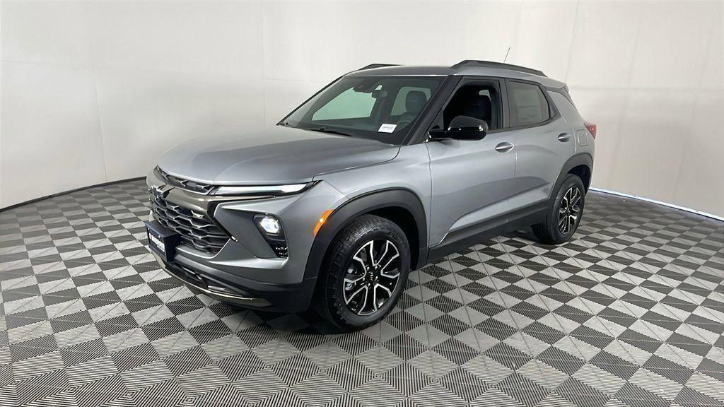 new 2026 Chevrolet TrailBlazer car, priced at $29,195