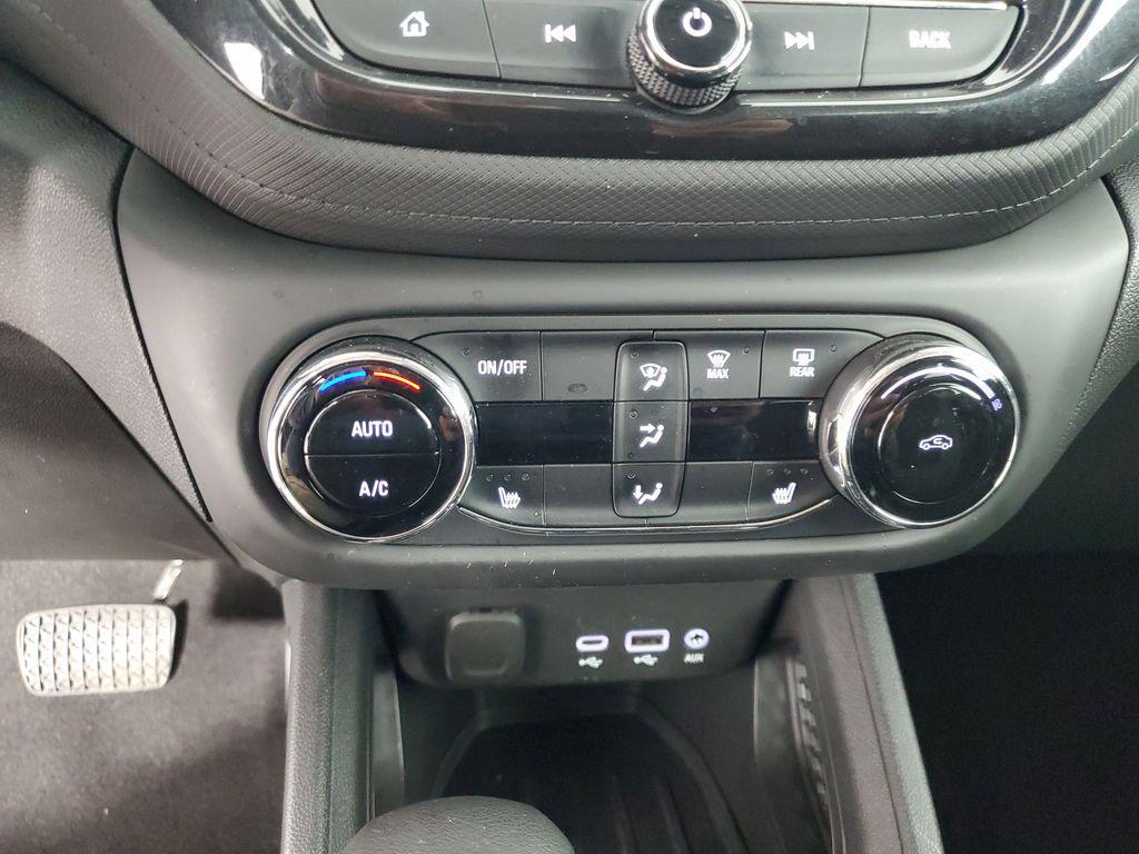 used 2023 Chevrolet TrailBlazer car, priced at $20,369