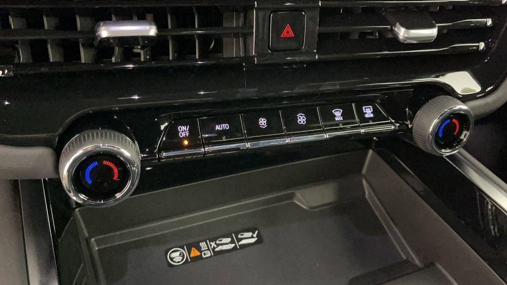 new 2025 Chevrolet Suburban car, priced at $86,725