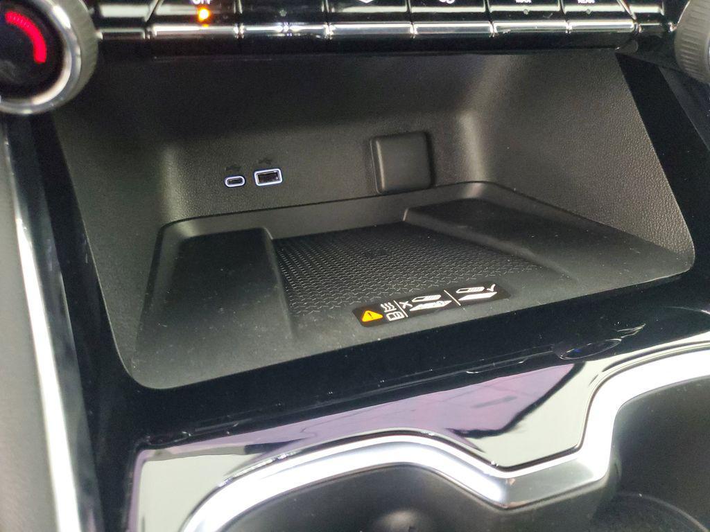 new 2026 Chevrolet Traverse car, priced at $58,795