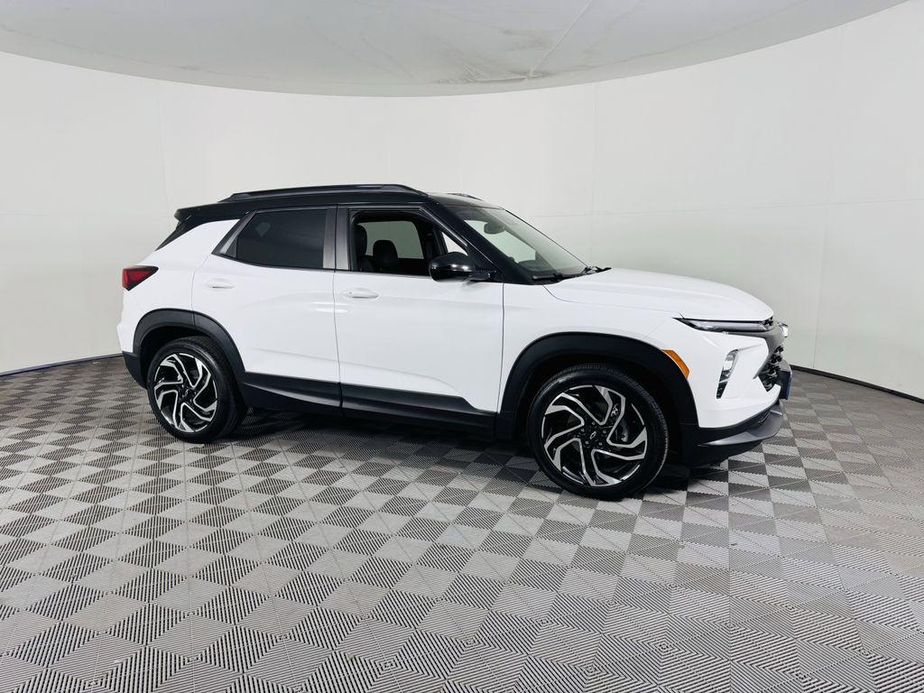 used 2024 Chevrolet TrailBlazer car, priced at $26,454