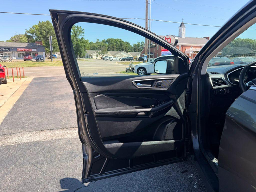 used 2015 Ford Edge car, priced at $13,749