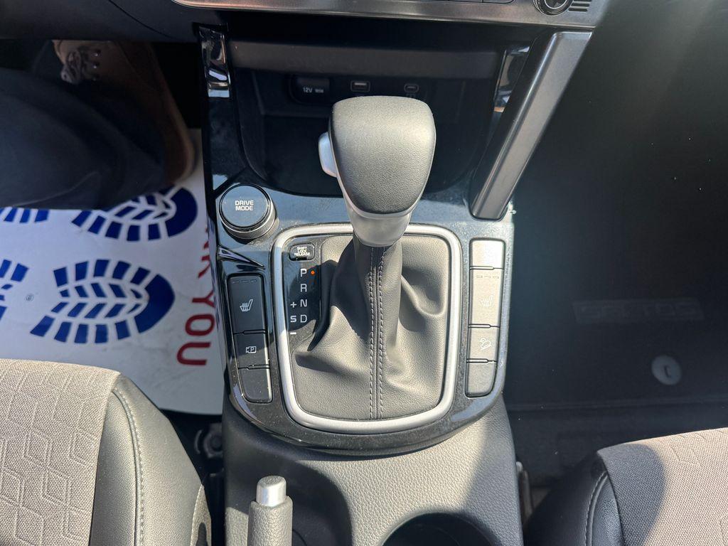 used 2024 Kia Seltos car, priced at $21,376