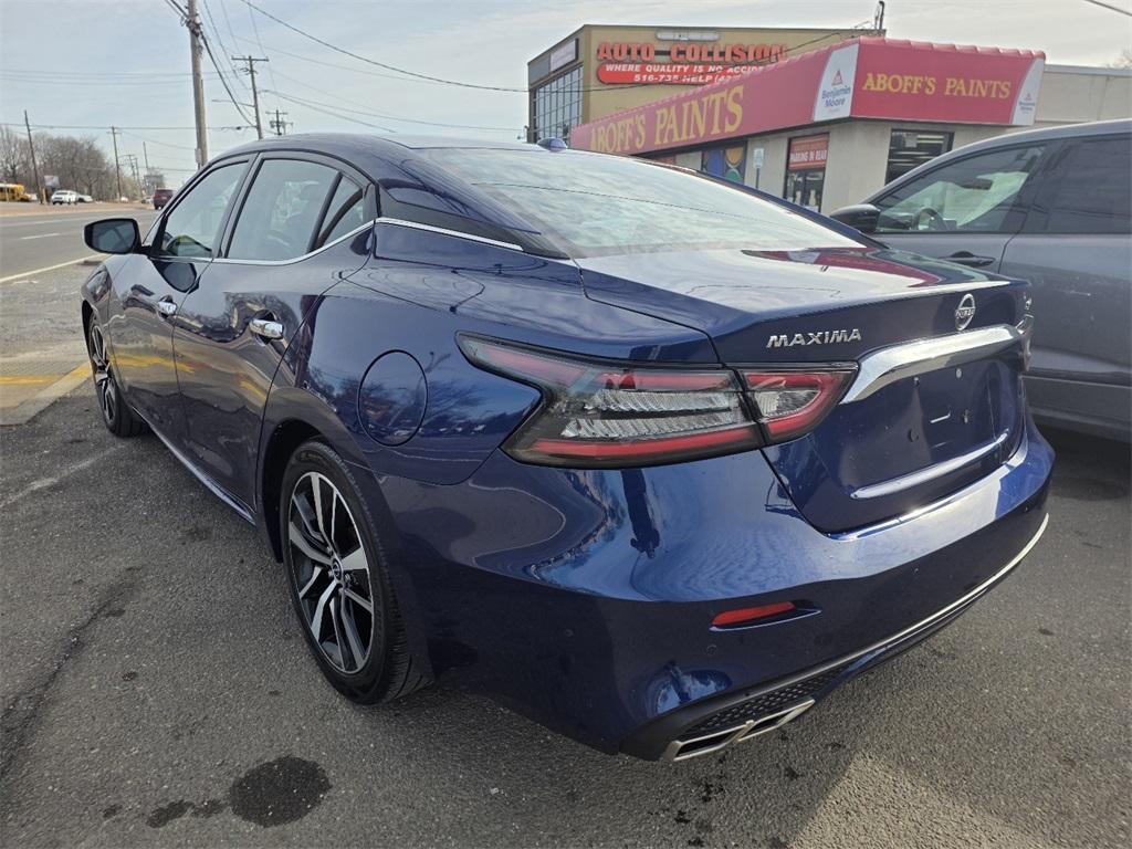 used 2023 Nissan Maxima car, priced at $20,214