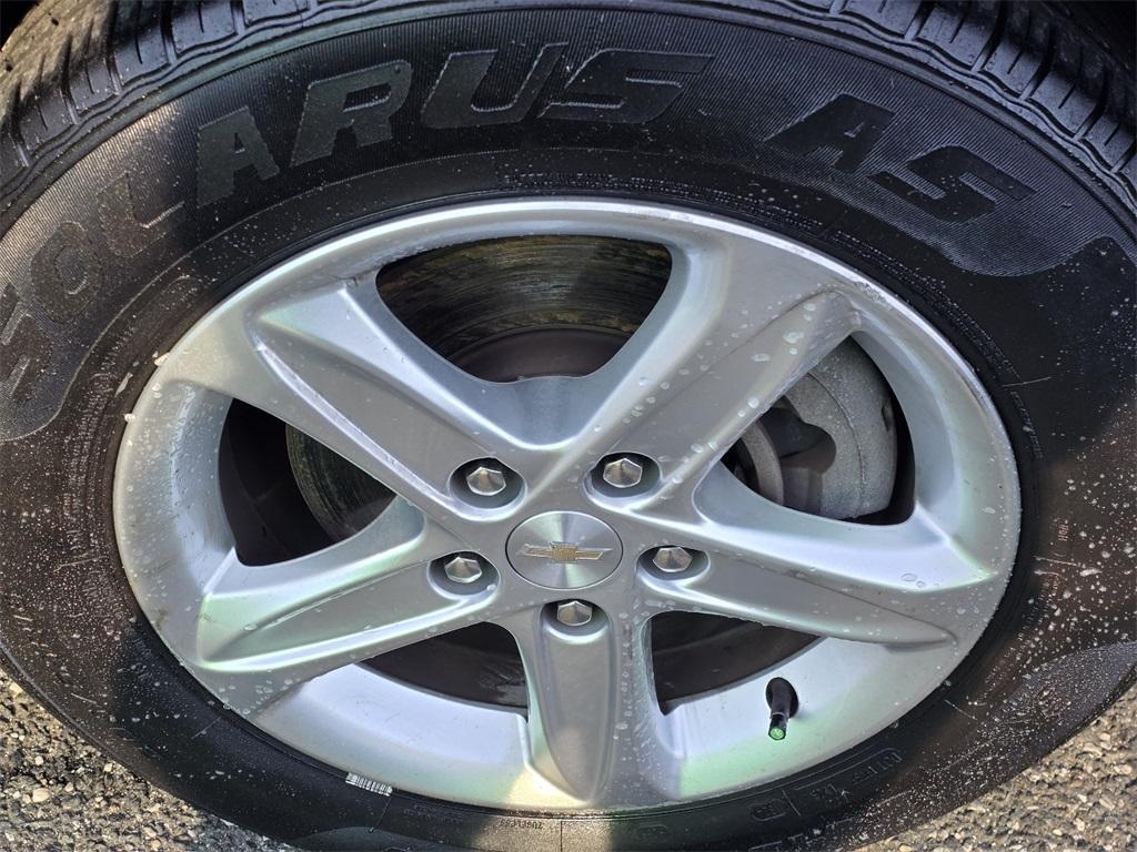 used 2023 Chevrolet Malibu car, priced at $14,991