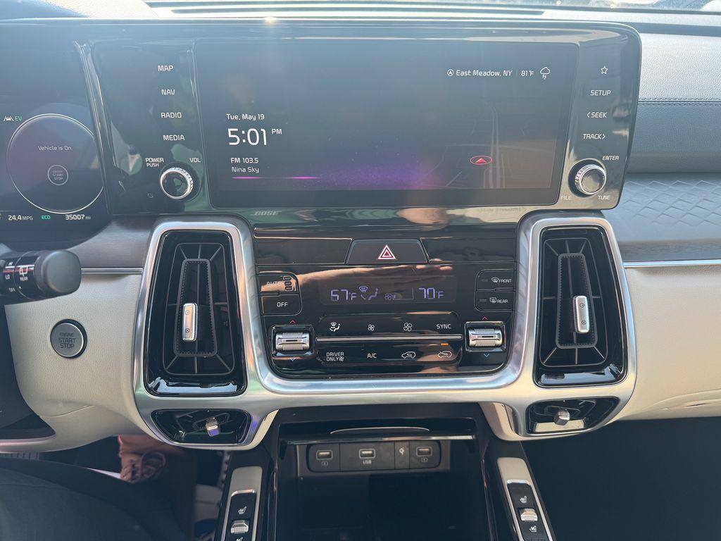 used 2023 Kia Sorento Hybrid car, priced at $33,167