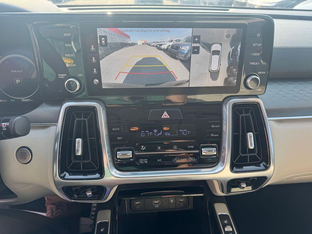 used 2023 Kia Sorento Hybrid car, priced at $33,167