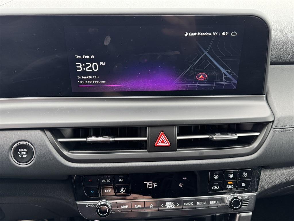 used 2025 Kia Seltos car, priced at $24,955