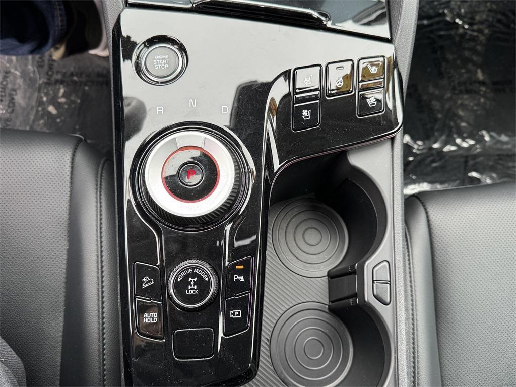 used 2023 Kia Sportage Hybrid car, priced at $28,115