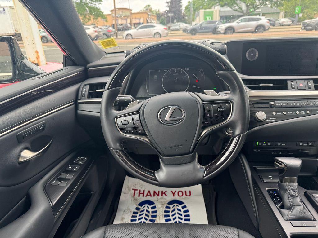 used 2021 Lexus ES 350 car, priced at $32,990