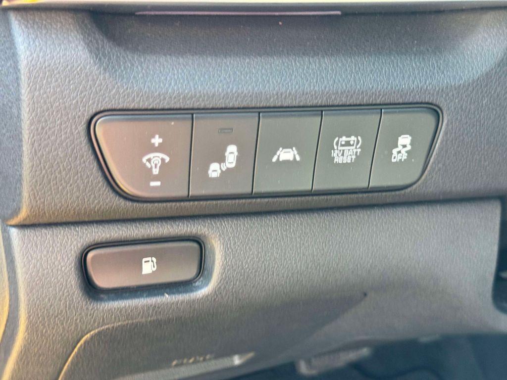used 2022 Kia Niro car, priced at $23,517