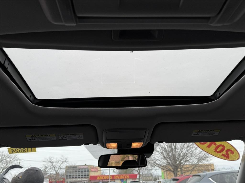 used 2016 Honda Pilot car, priced at $15,005