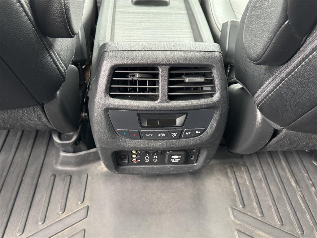 used 2016 Honda Pilot car, priced at $15,005