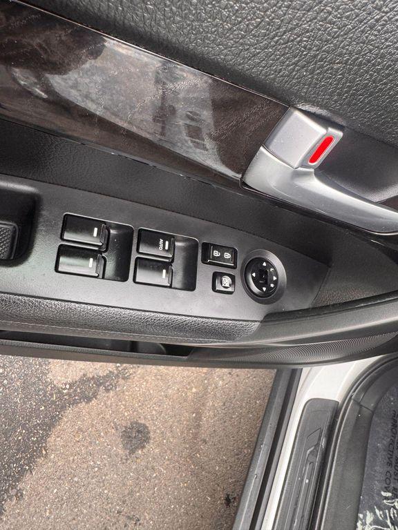 used 2014 Kia Sorento car, priced at $7,995