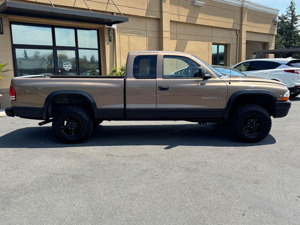 used 2000 Dodge Dakota car, priced at $7,695