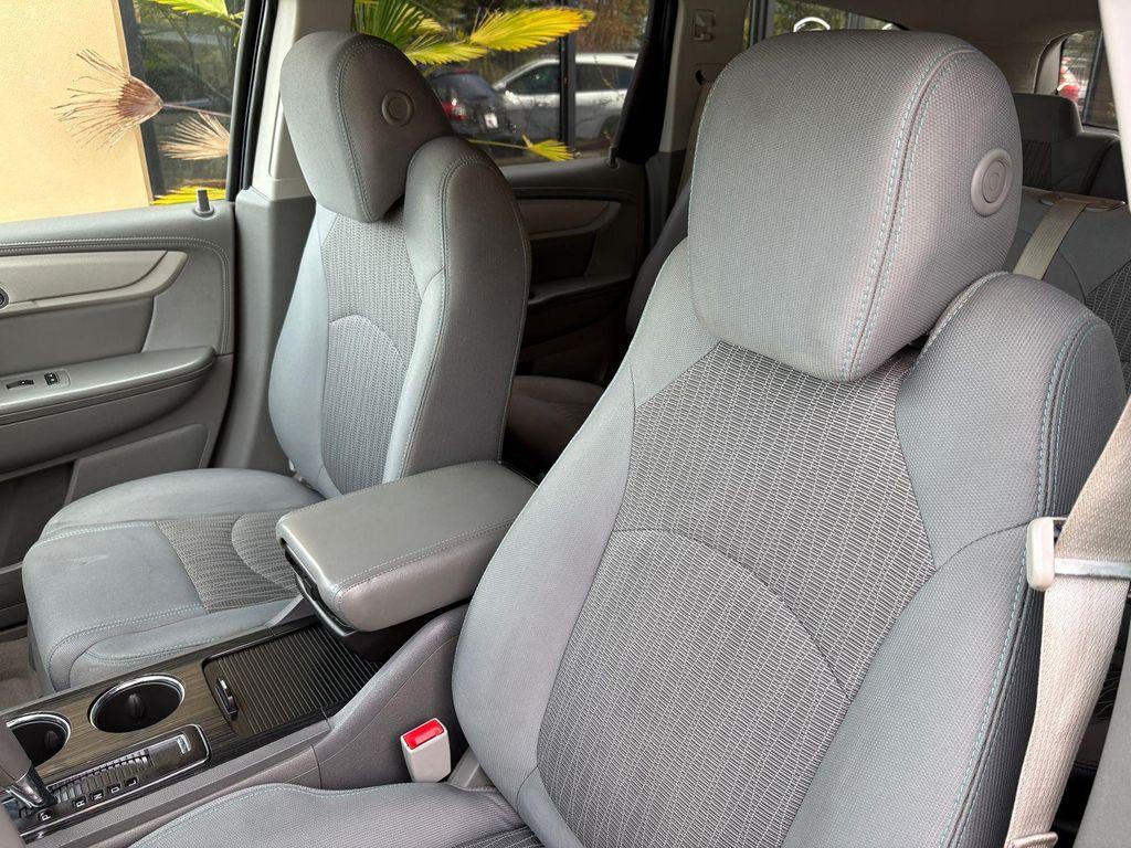 used 2017 Chevrolet Traverse car, priced at $12,995
