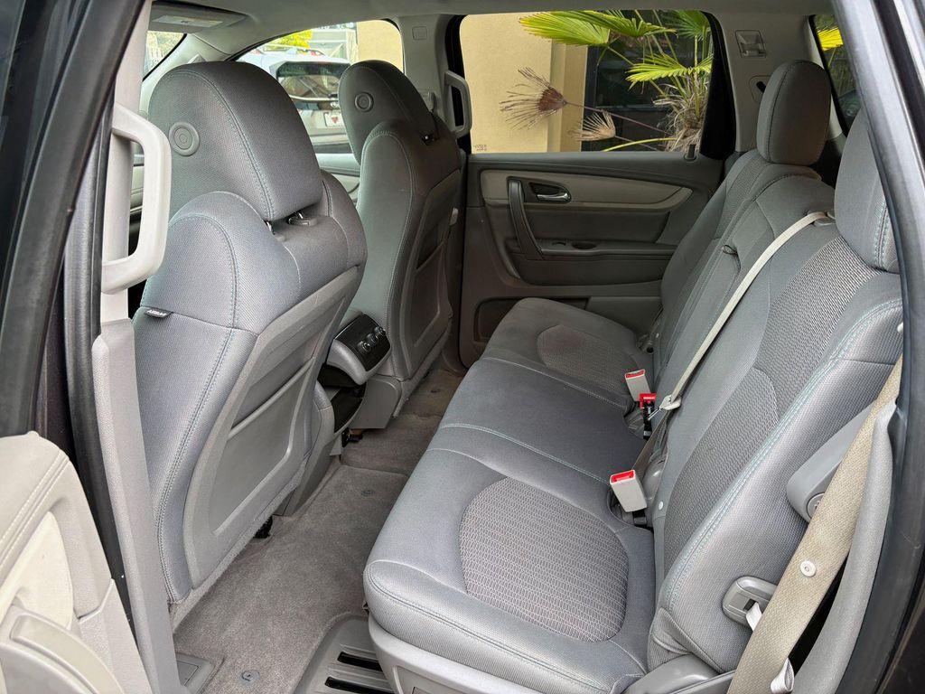 used 2017 Chevrolet Traverse car, priced at $12,995