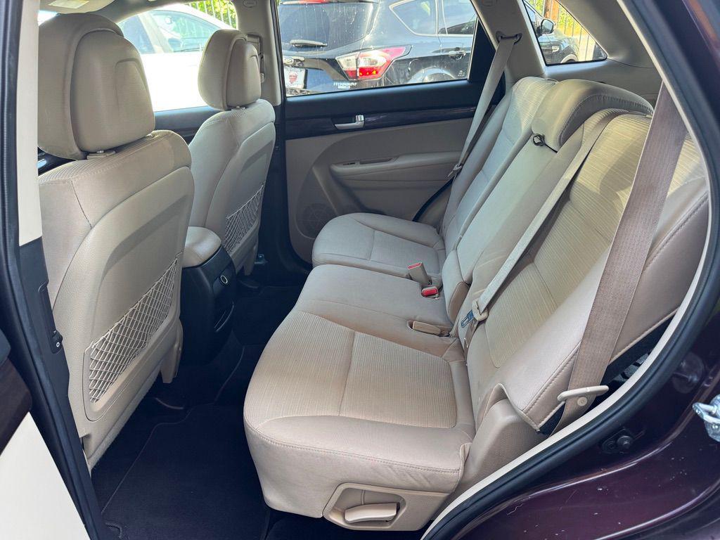 used 2014 Kia Sorento car, priced at $9,995